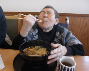 外食レク「うどん最高～！！」